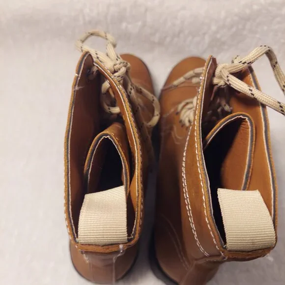 NWOT Jodi Women’s Tan Lace-Up Combat Boot Fall Winter Fashion Size 10 - Picture 8 of 10